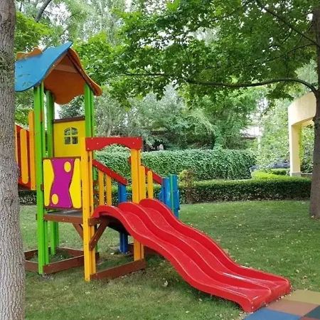 Apartamento Charming 1-Bed Apartment *