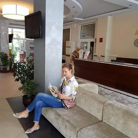 Charming 1-Bed Apartment Apartamento Sunny Beach