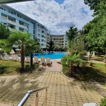 Apartamento Charming 1-Bed Apartment Sunny Beach